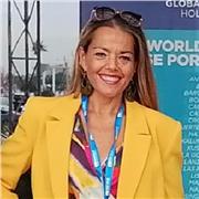 Profesora de Inglés, con certificado C2 y haber vivido en el extranjero. Uso del Inglés en mi día a día y experiencia como docente